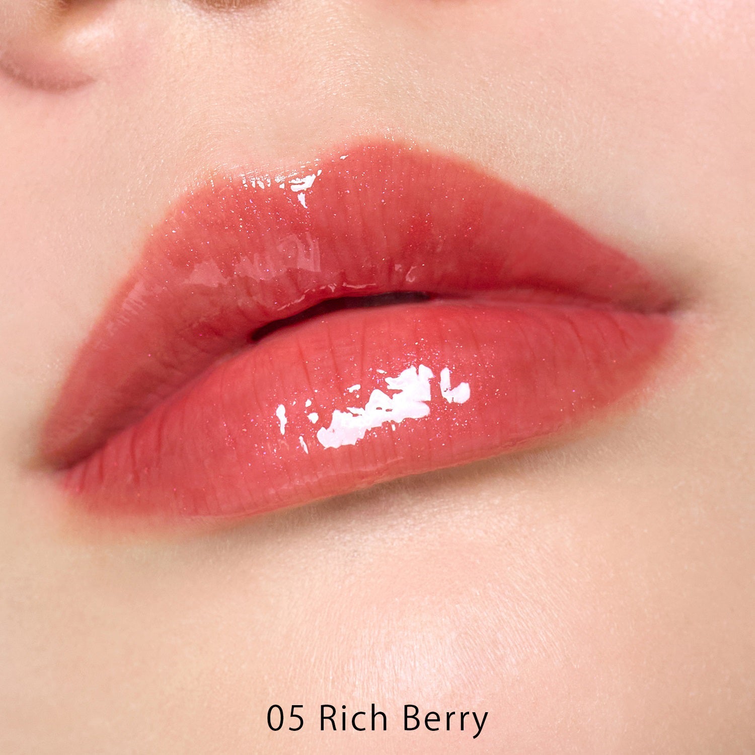 To One 花瓣豐盈唇蜜 Petal Blooming Gloss