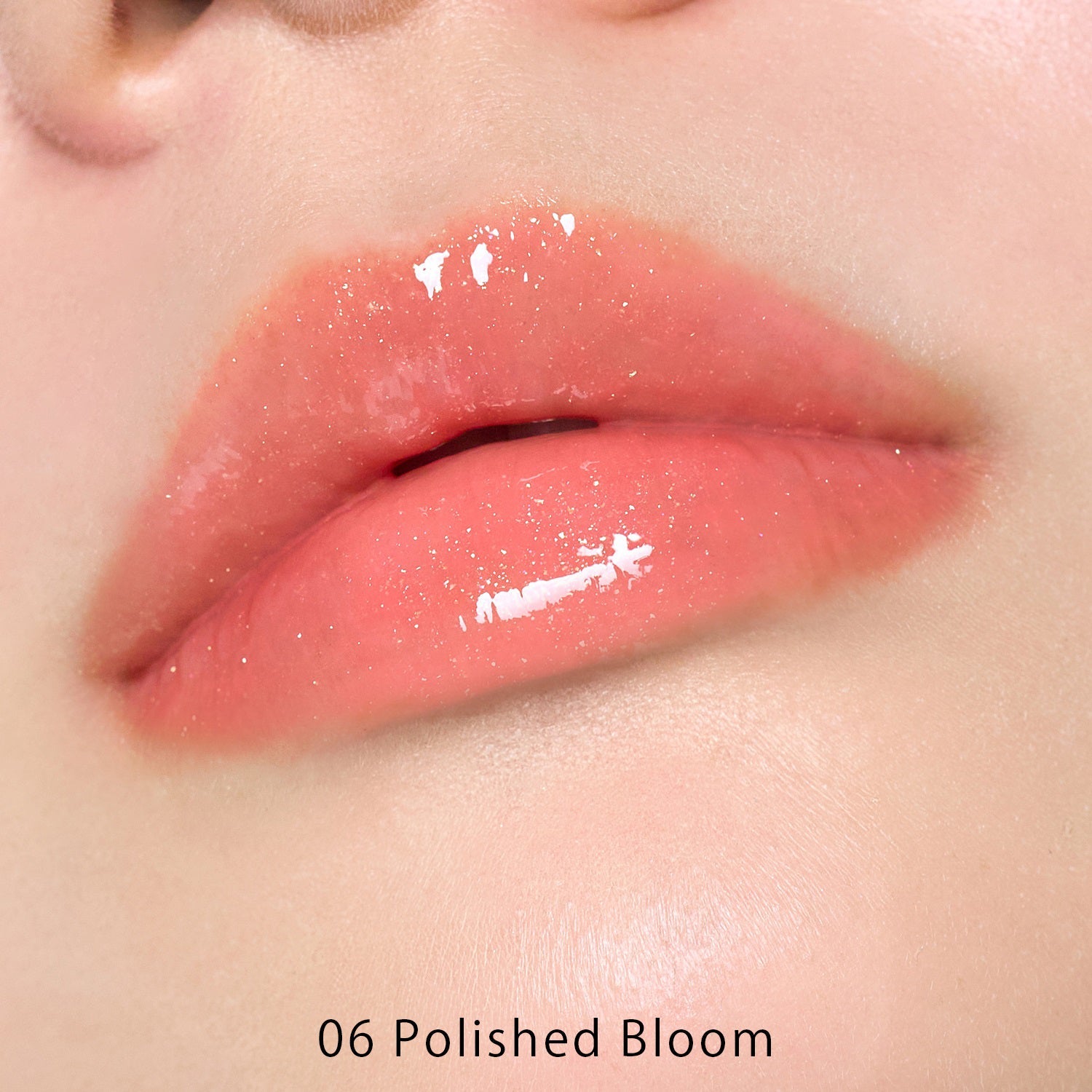 To One 花瓣豐盈唇蜜 Petal Blooming Gloss