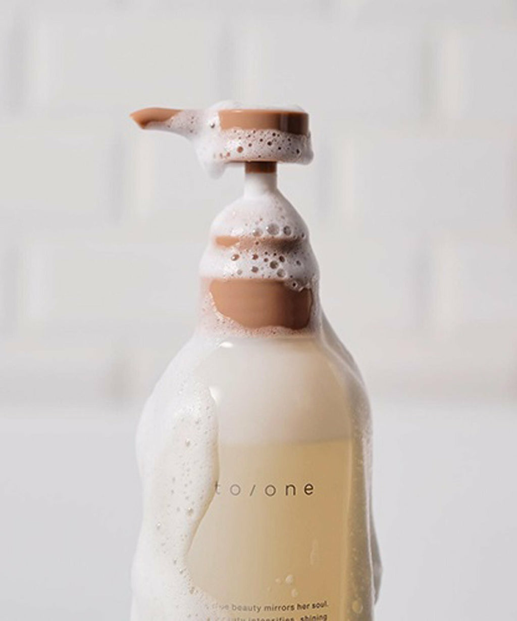 To One 保濕洗髮水 290mL